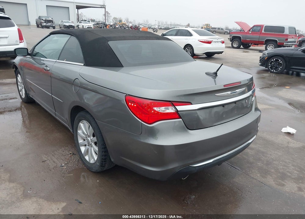 2013 CHRYSLER 200 TOURING VIN: 1C3BCBEG9DN659449