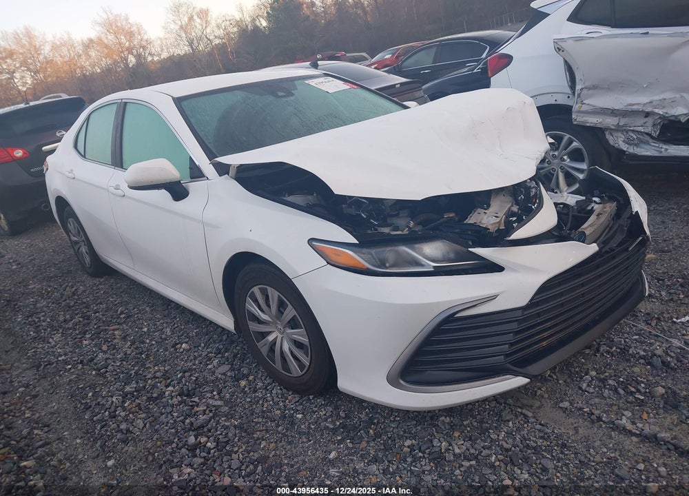 2023 TOYOTA CAMRY LE HYBRID VIN: 4T1C31AK7PU604220