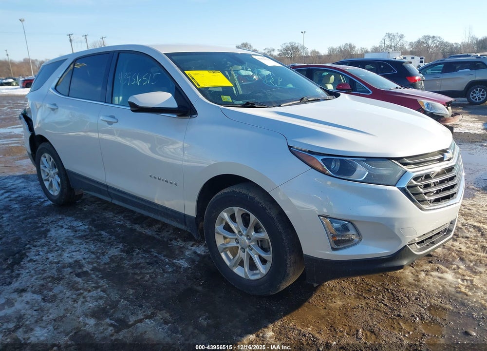 2018 CHEVROLET EQUINOX LT VIN: 2GNAXJEV8J6153977
