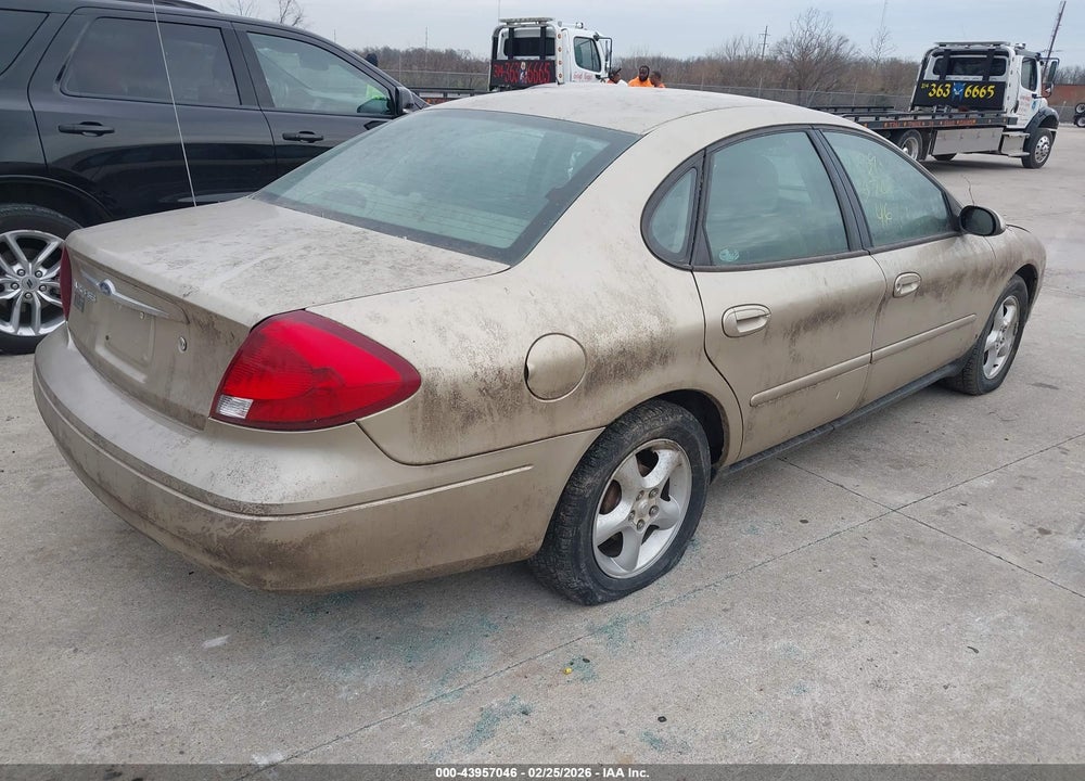 2001 FORD TAURUS SES VIN: 1FAFP55U01A277568