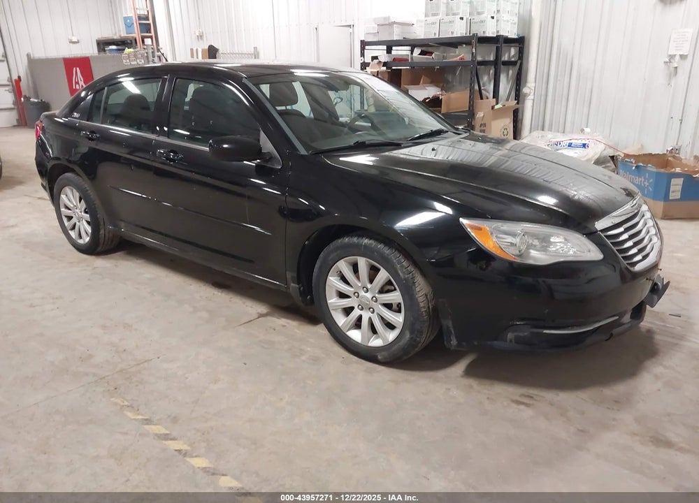 2013 CHRYSLER 200 TOURING VIN: 1C3CCBBG1DN704148
