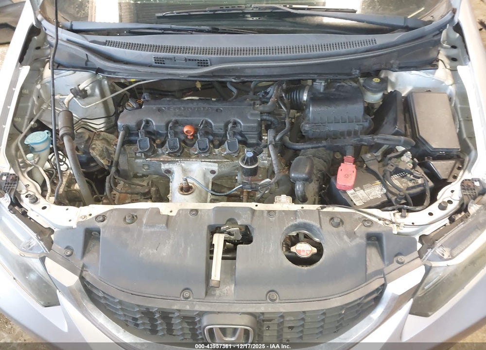 2014 HONDA CIVIC LX VIN: 19XFB2F57EE218518