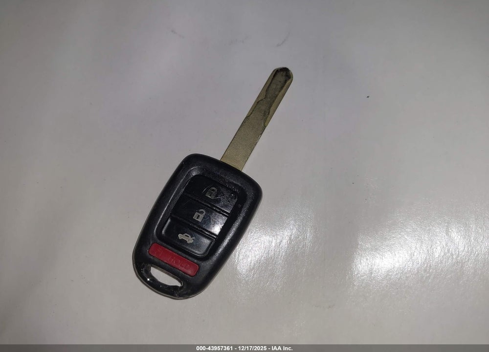 2014 HONDA CIVIC LX VIN: 19XFB2F57EE218518