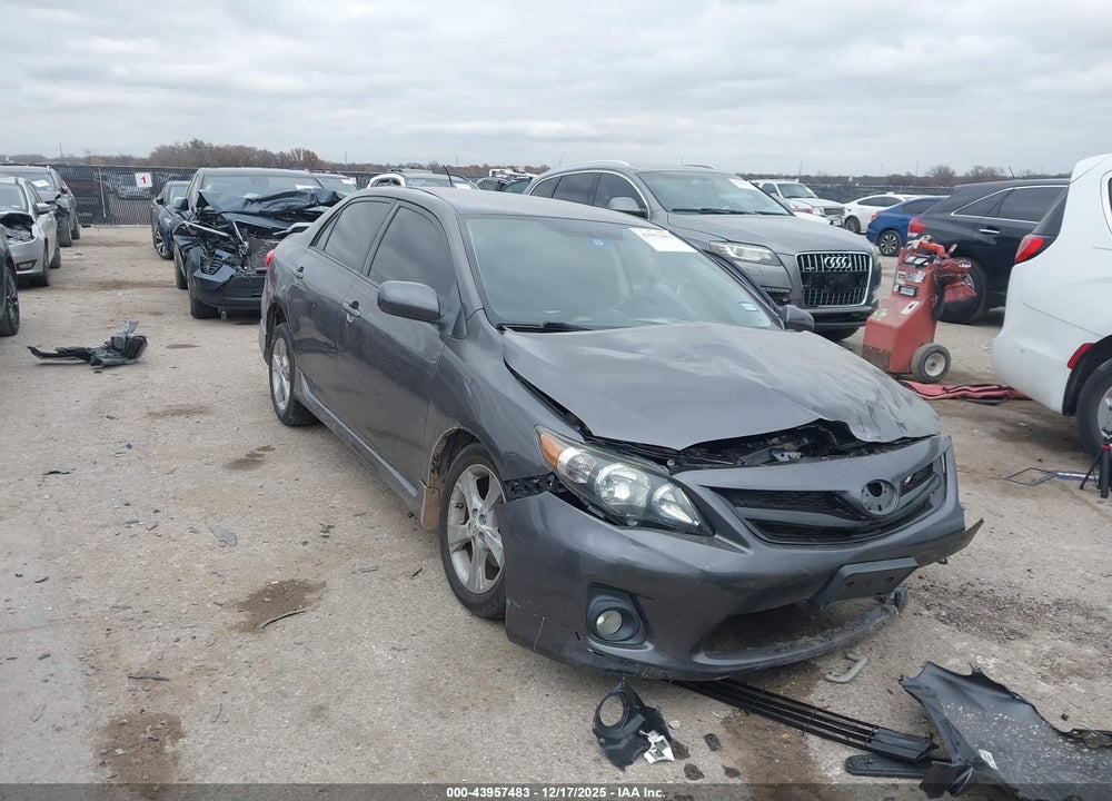 2013 TOYOTA COROLLA S VIN: 5YFBU4EE3DP082083