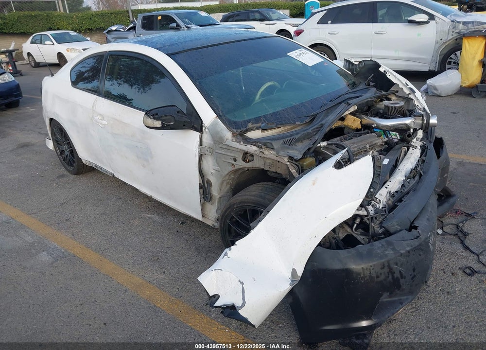 2005 SCION TC VIN: JTKDE167750051699