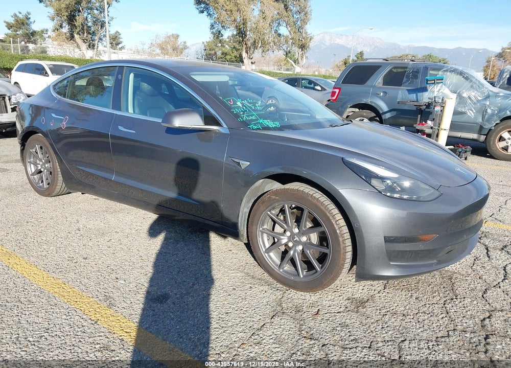 2020 TESLA MODEL 3 STANDARD RANGE PLUS REAR-WHEEL DRIVE/STANDARD RANGE REAR-WHEEL DRIVE VIN: 5YJ3E1EA0LF799046