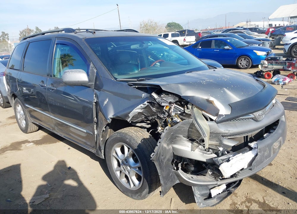 2005 TOYOTA SIENNA XLE LIMITED VIN: 5TDZA22C65S321455