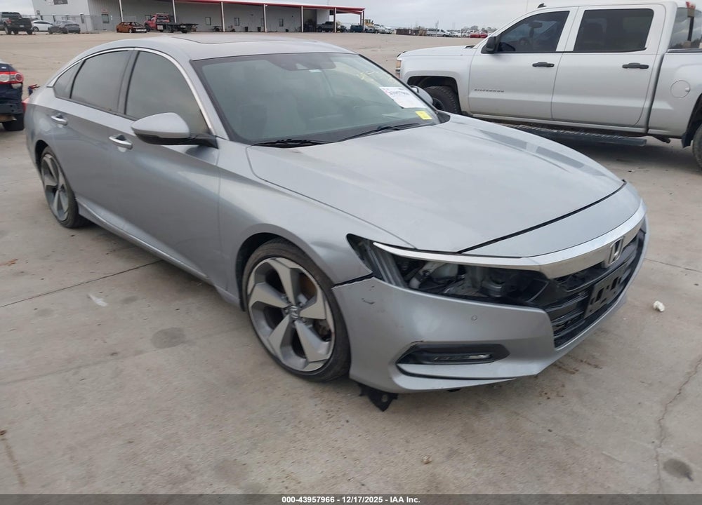 2018 HONDA ACCORD TOURING 2.0T VIN: 1HGCV2F99JA008806