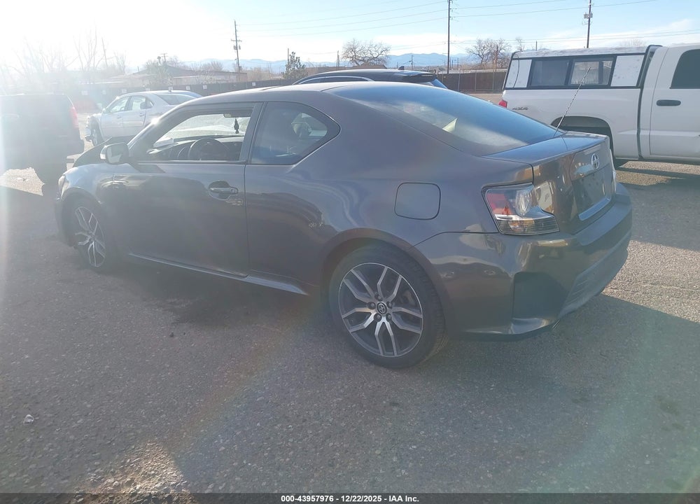 2015 SCION TC VIN: JTKJF5C72F3091555