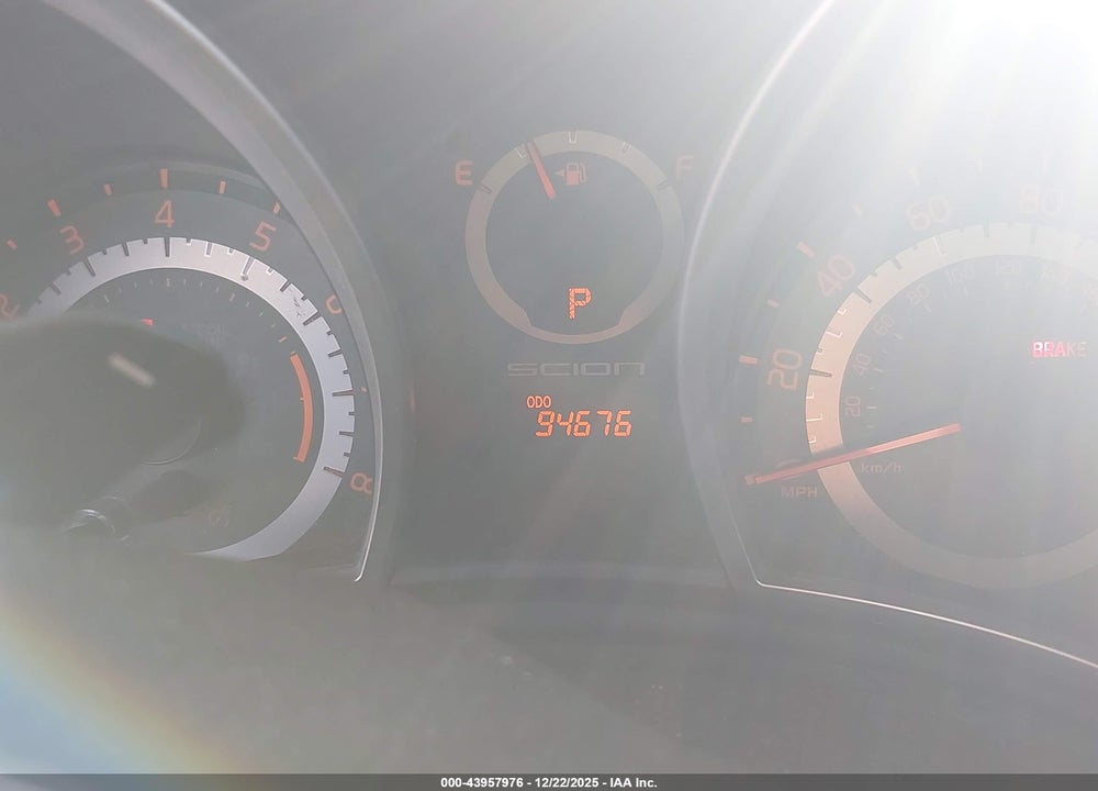 2015 SCION TC VIN: JTKJF5C72F3091555