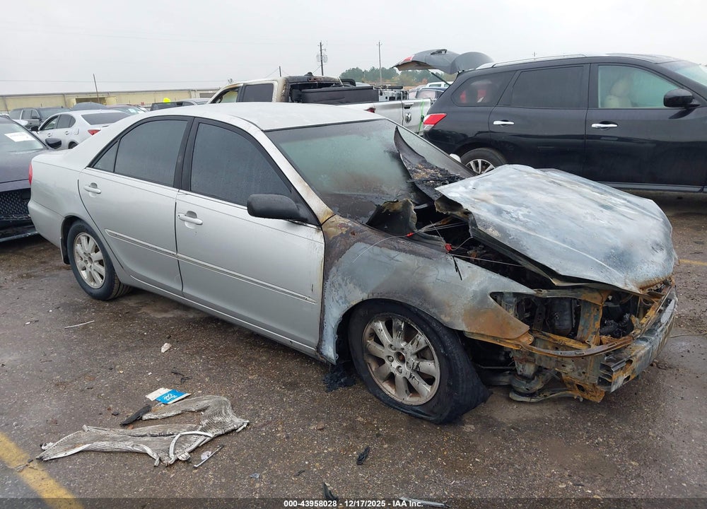 2003 TOYOTA CAMRY XLE VIN: 4T1BE32K73U714064