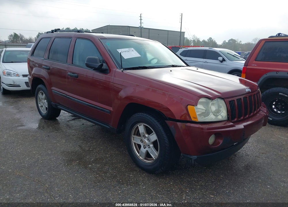 2007 JEEP GRAND CHEROKEE LAREDO VIN: 1J8HS48P77C526861