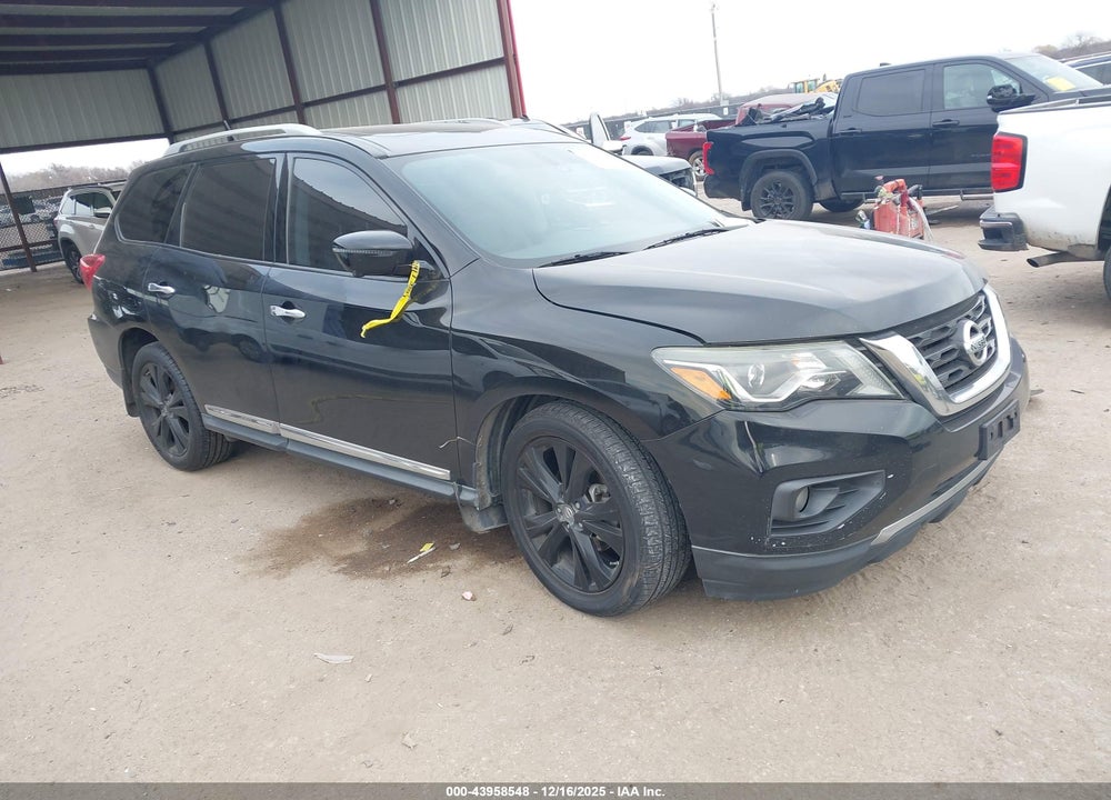 2017 NISSAN PATHFINDER PLATINUM VIN: 5N1DR2MN4HC686641