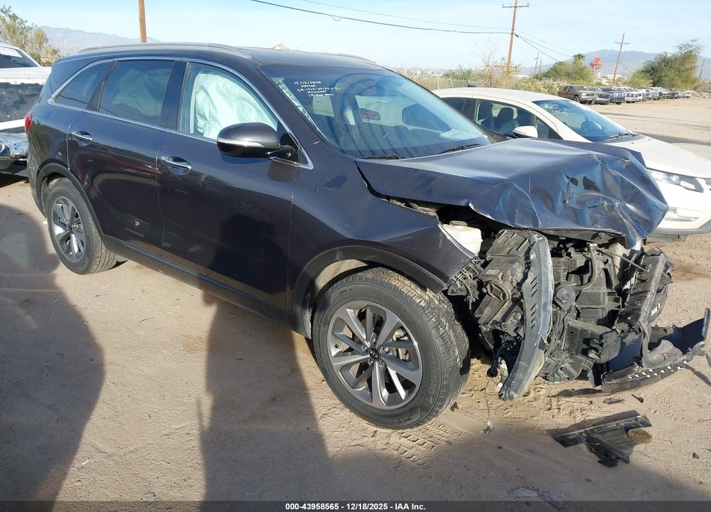 2019 KIA SORENTO 3.3L EX VIN: 5XYPH4A56KG530883