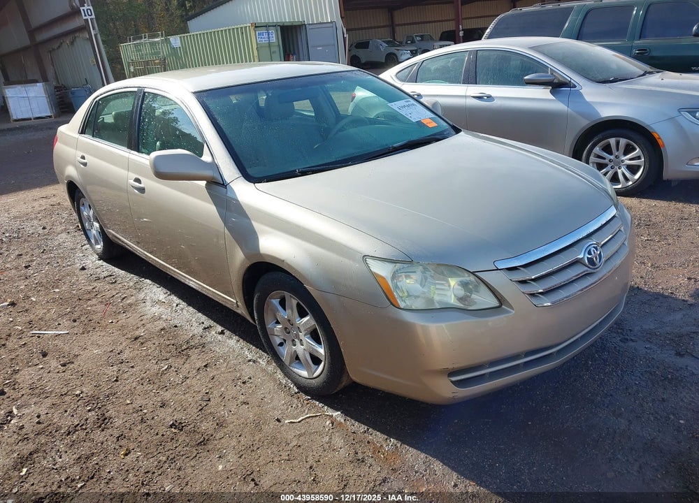 2005 TOYOTA AVALON XL VIN: 4T1BK36B85U032879