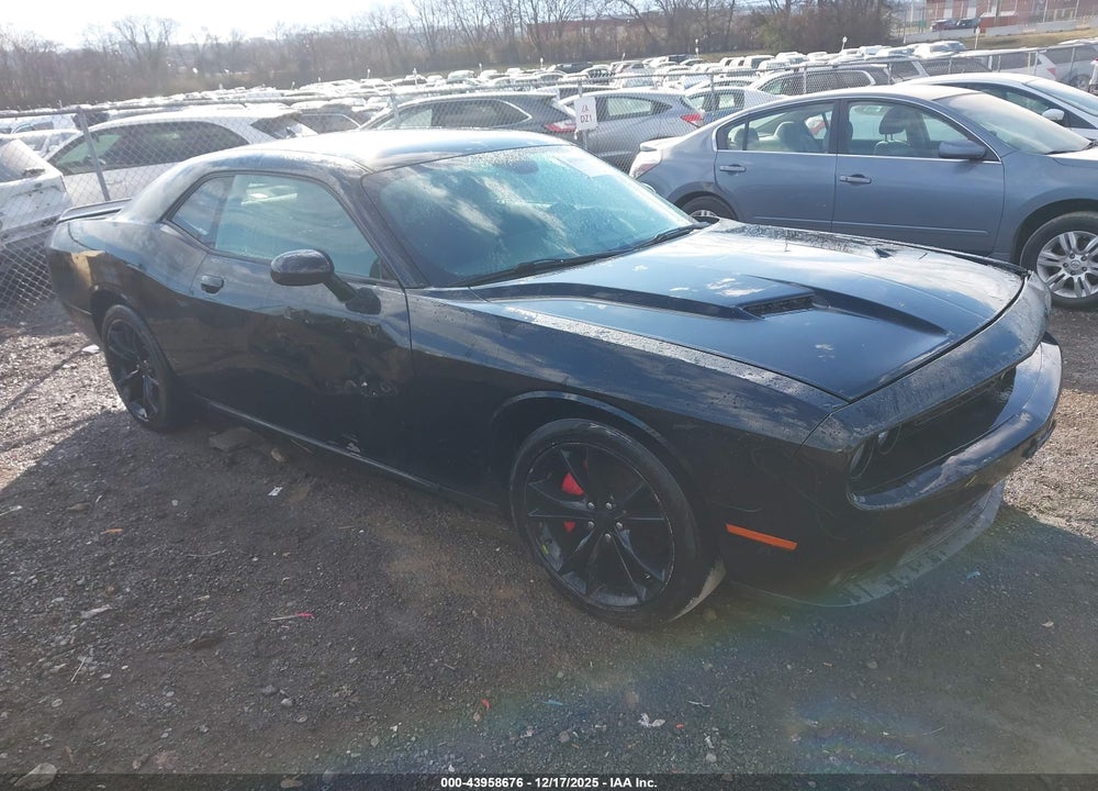 2016 DODGE CHALLENGER SXT VIN: 2C3CDZAG2GH201233