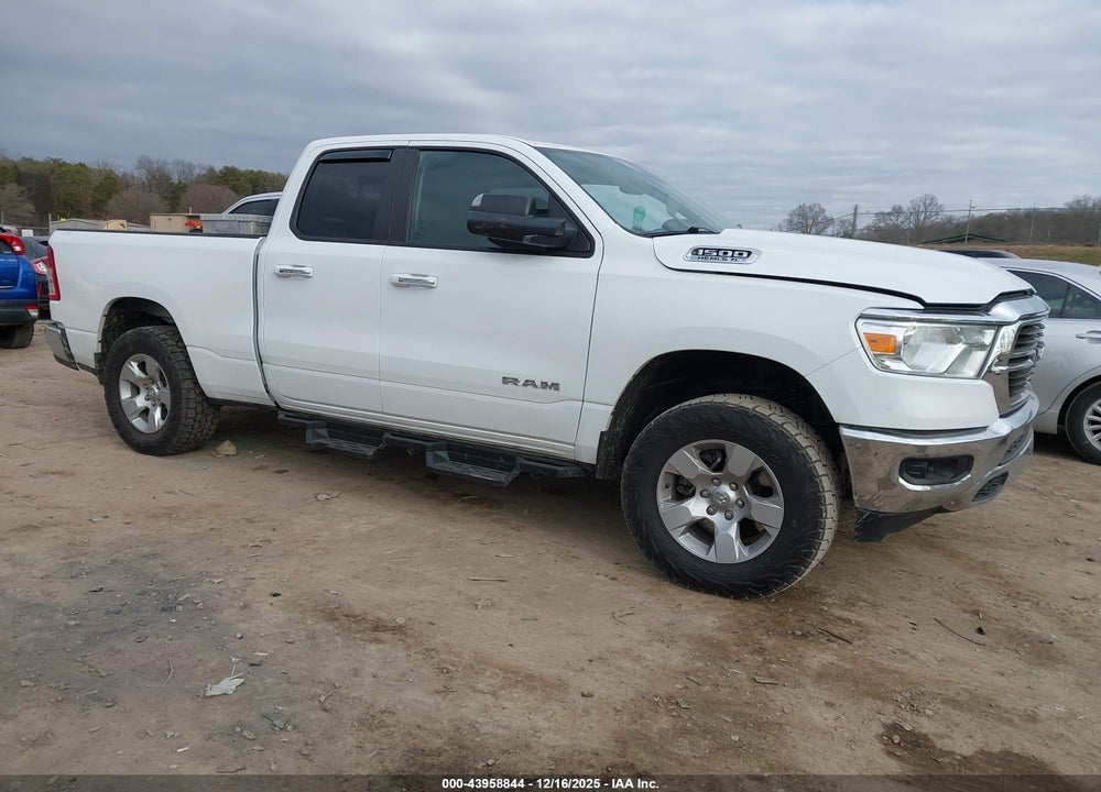 2019 RAM 1500 BIG HORN/LONE STAR  4X4 6'4 BOX VIN: 1C6SRFBT2KN833286