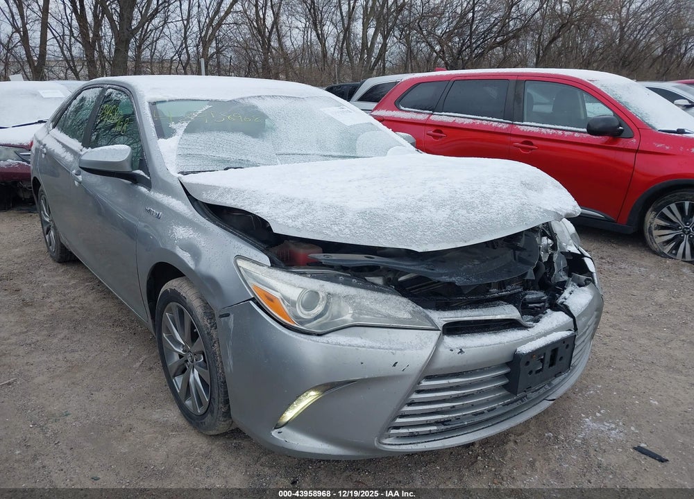 2015 TOYOTA CAMRY HYBRID XLE VIN: 4T1BD1FK9FU141819