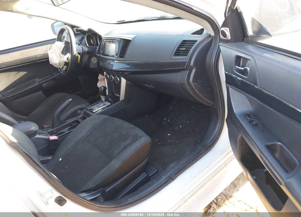 2016 MITSUBISHI LANCER ES VIN: JA32U2FU8GU007721