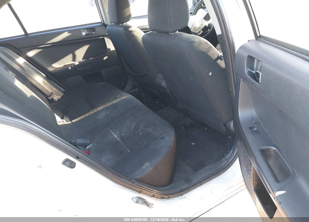 2016 MITSUBISHI LANCER ES VIN: JA32U2FU8GU007721