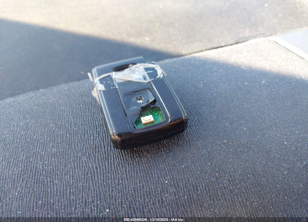 2006 TOYOTA PRIUS VIN: JTDKB20U163193266