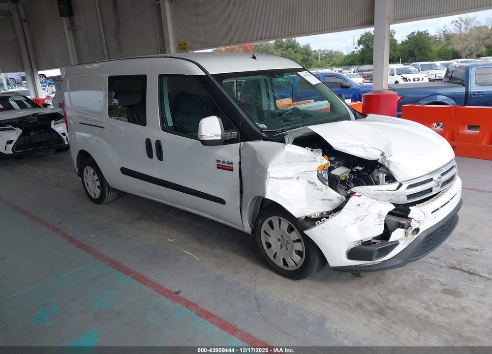 2017 RAM PROMASTER CITY TRADESMAN SLT VIN: ZFBERFBB5H6G50535