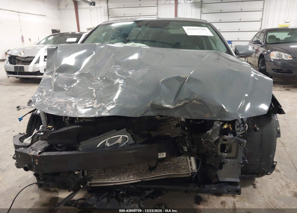 2021 HYUNDAI ELANTRA SE VIN: KMHLL4AG5MU159467