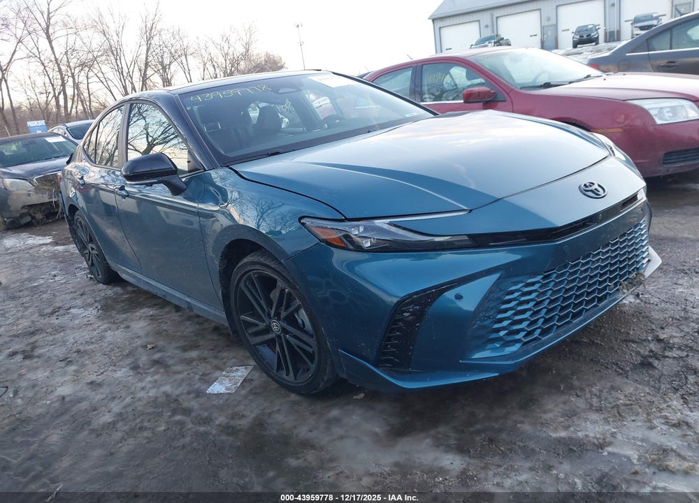 2025 TOYOTA CAMRY XSE VIN: 4T1DBADK1SU031360