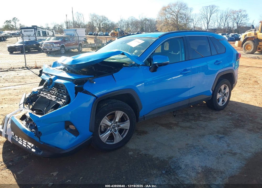 2021 TOYOTA RAV4 XLE VIN: 2T3W1RFV5MW117492