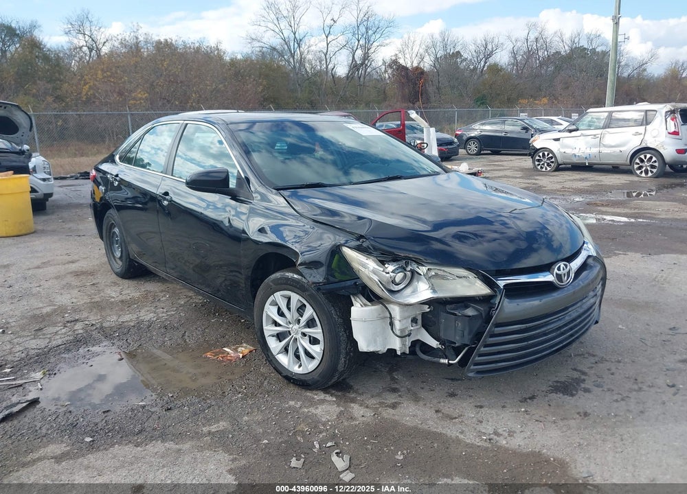 2017 TOYOTA CAMRY LE VIN: 4T1BF1FK3HU662564
