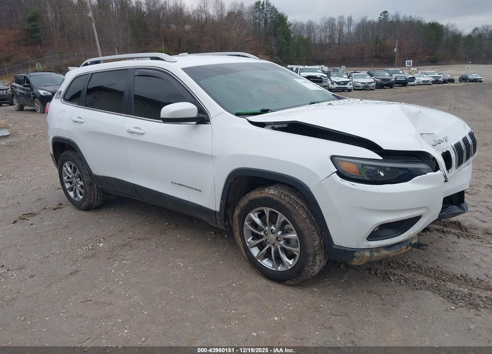 2019 JEEP CHEROKEE LATITUDE PLUS 4X4 VIN: 1C4PJMLB4KD211116