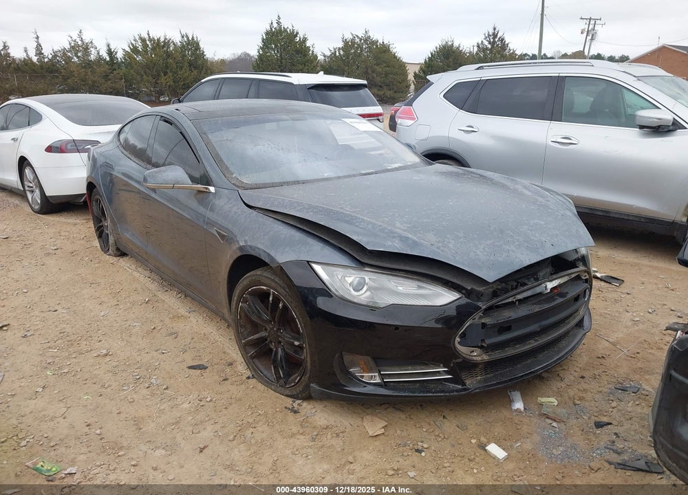 2014 TESLA MODEL S P85 VIN: 5YJSA1H14EFP38336