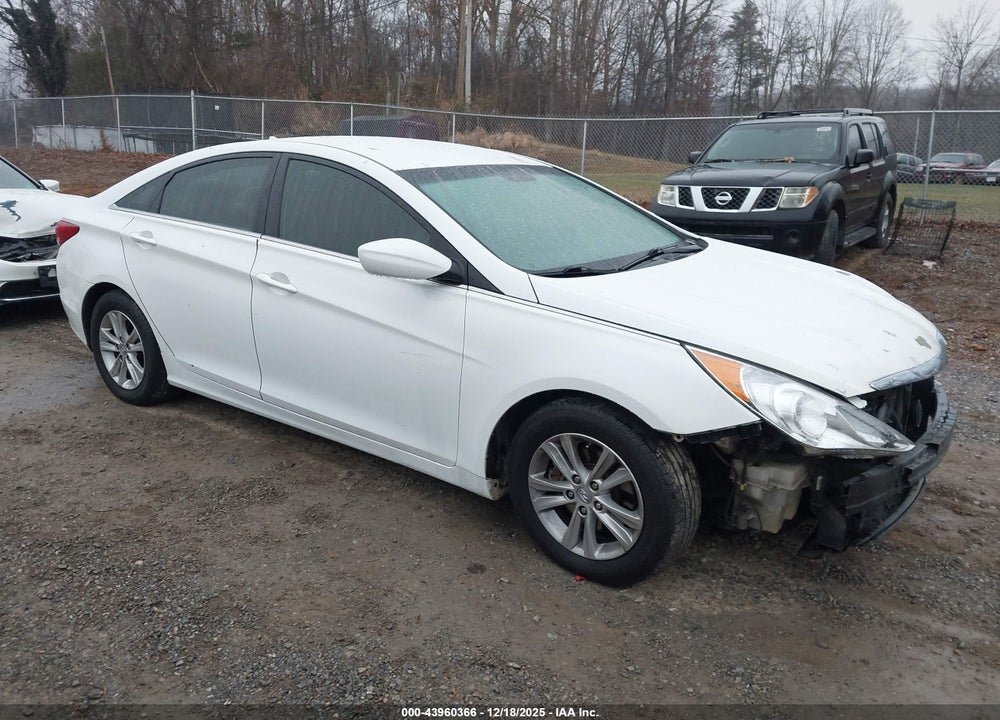 2011 HYUNDAI SONATA GLS VIN: 5NPEB4AC1BH070533