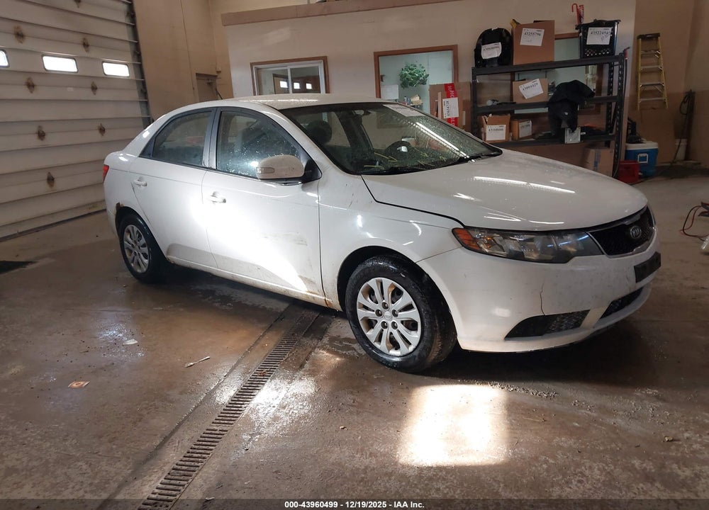 2010 KIA FORTE EX VIN: KNAFU4A26A5112017