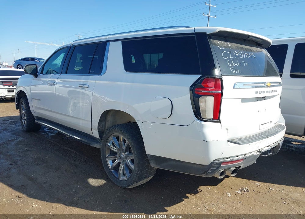 2022 CHEVROLET SUBURBAN 4WD PREMIER VIN: 1GNSKFKD3NR139152