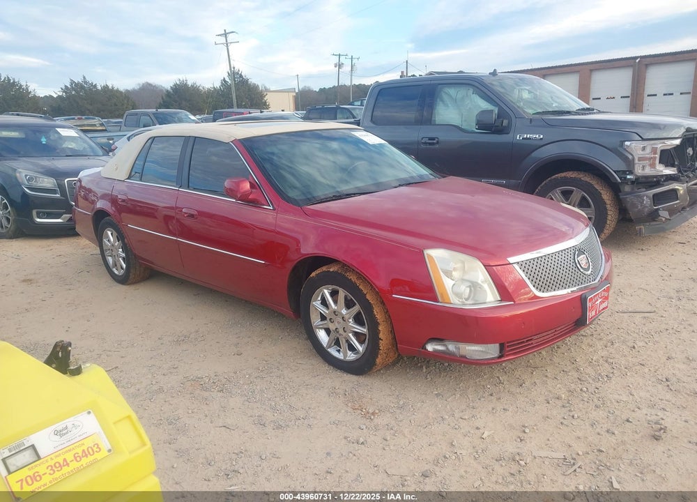 2011 CADILLAC DTS LUXURY COLLECTION VIN: 1G6KD5E62BU103684