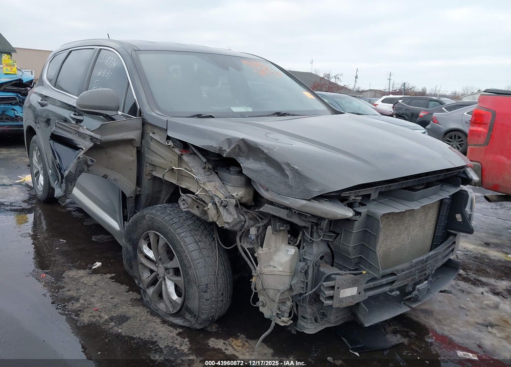 2020 HYUNDAI SANTA FE SE VIN: 5NMS2CAD6LH153931