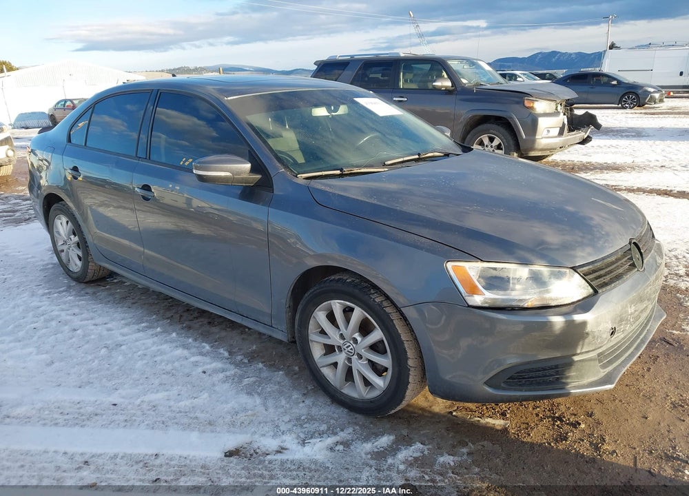 2011 VOLKSWAGEN JETTA 2.5L SE VIN: 3VWDZ7AJXBM081173