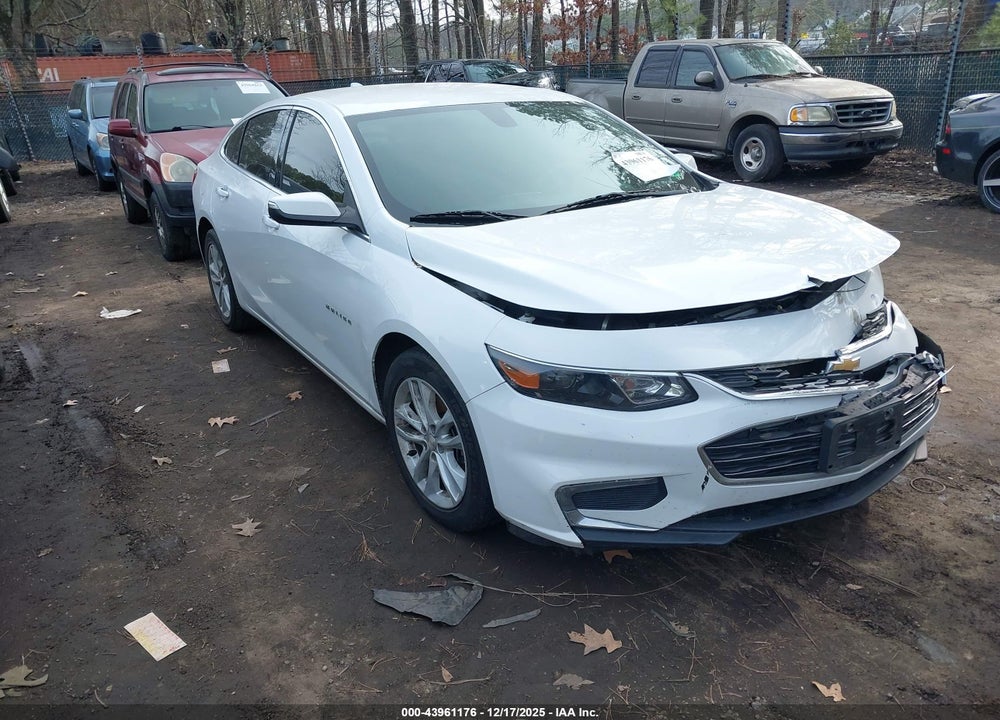2018 CHEVROLET MALIBU LT VIN: 1G1ZD5ST5JF124322
