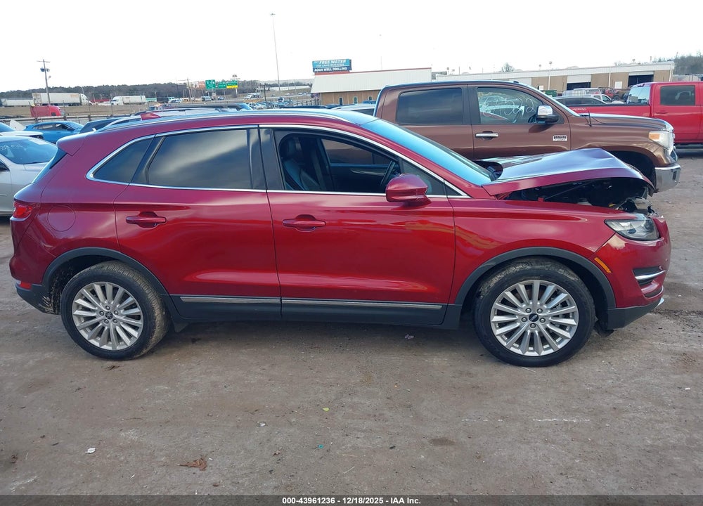 2019 LINCOLN MKC STANDARD VIN: 5LMCJ1C92KUL26915