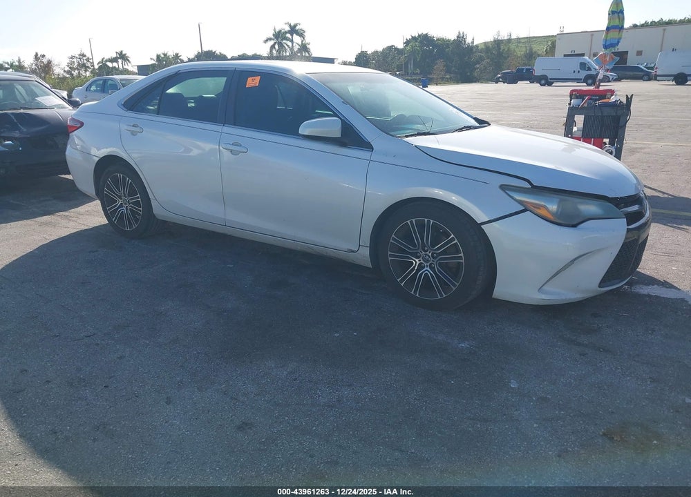 2016 TOYOTA CAMRY SE VIN: 4T1BF1FK7GU179836