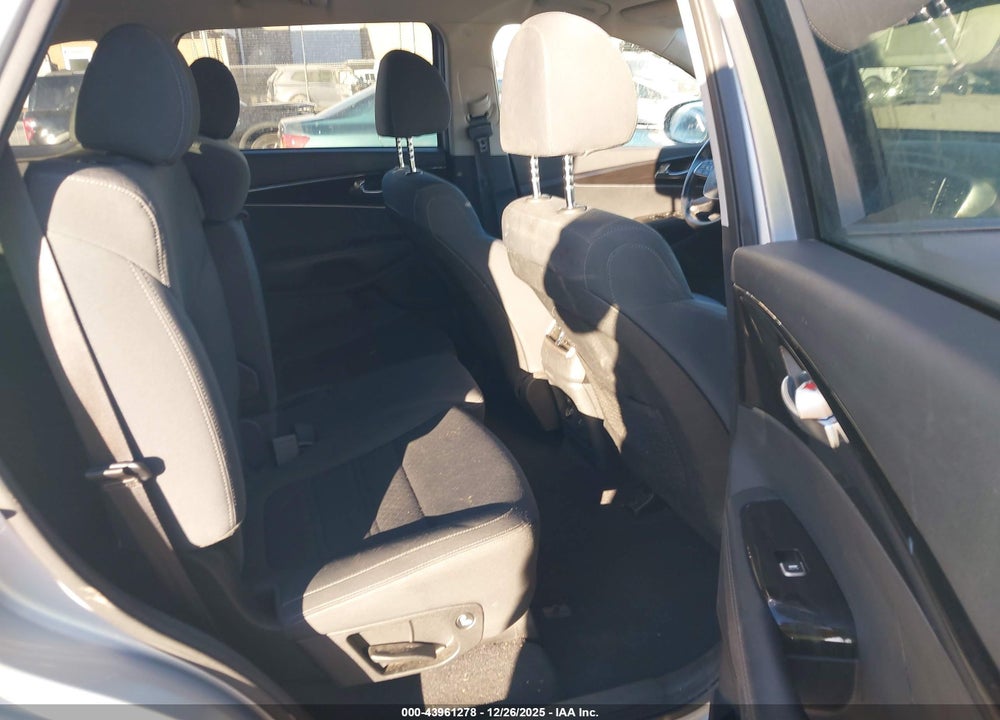 2020 KIA SORENTO 2.4L LX VIN: 5XYPG4A36LG658043