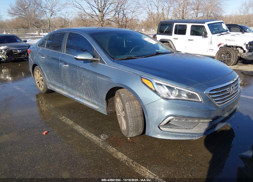 2017 HYUNDAI SONATA SPORT VIN: 5NPE34AF7HH461654