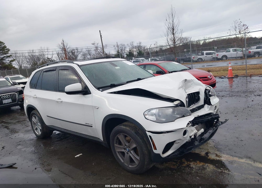 2012 BMW X5 XDRIVE35I/XDRIVE35I PREMIUM/XDRIVE35I SPORT ACTIVITY VIN: 5UXZV4C57CL985521
