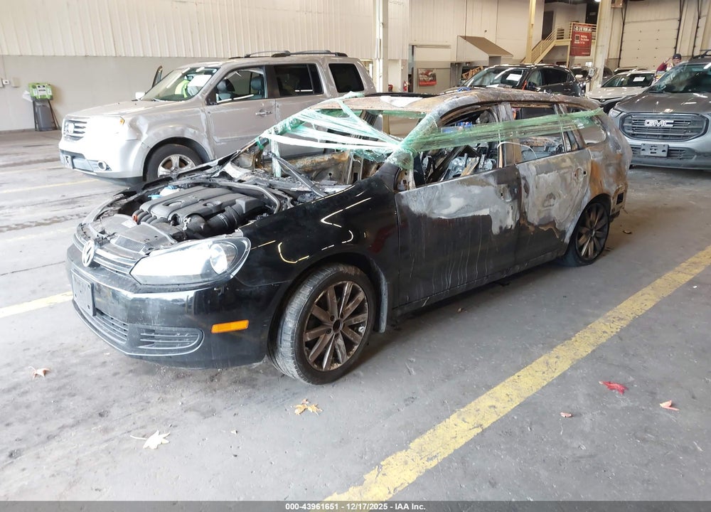 2012 VOLKSWAGEN JETTA SPORTWAGEN 2.5L SE VIN: 3VWPP7AJ2CM627890