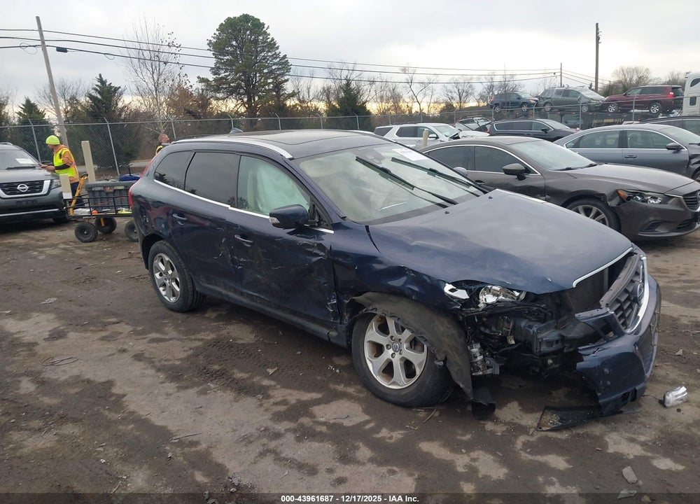 2013 VOLVO XC60 3.2 PREMIER VIN: YV4940DZ4D2367933