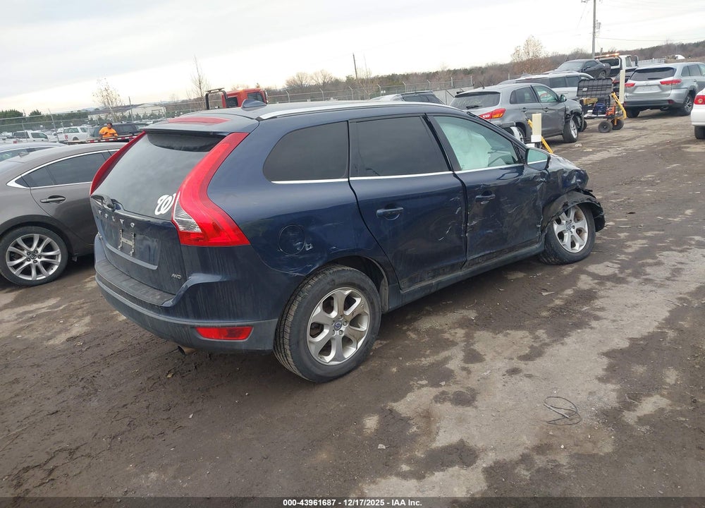 2013 VOLVO XC60 3.2 PREMIER VIN: YV4940DZ4D2367933