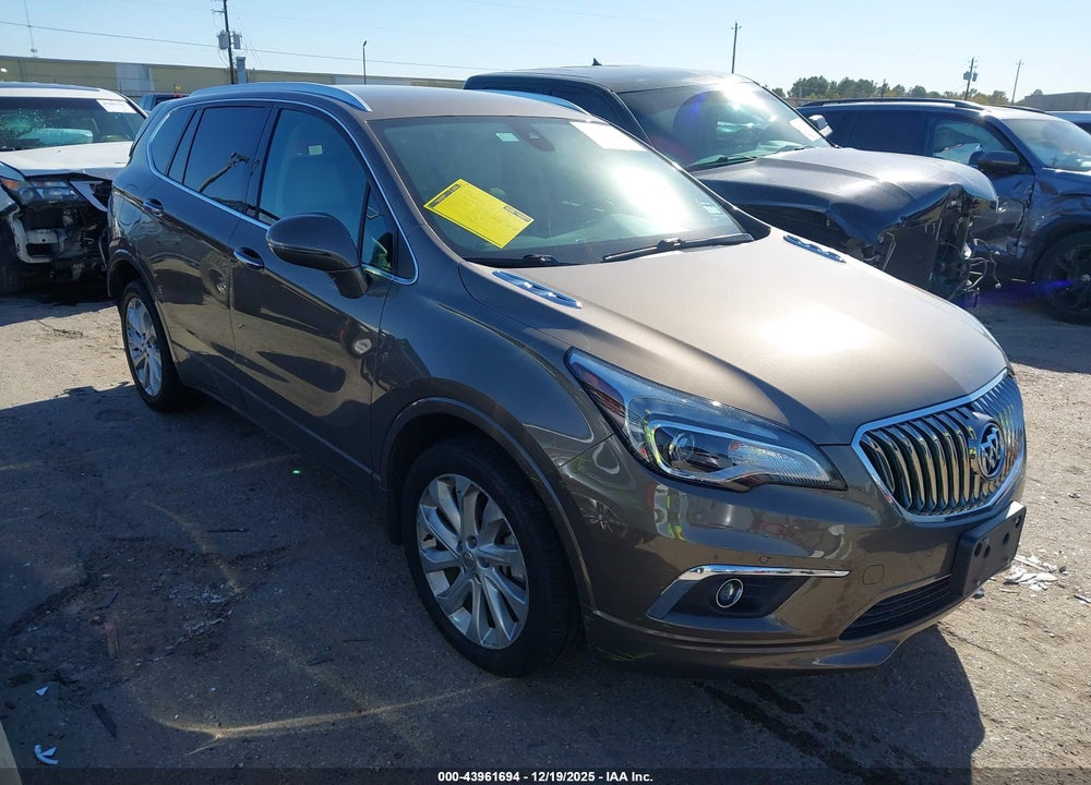 2018 BUICK ENVISION PREMIUM I VIN: LRBFX3SX1JD005010