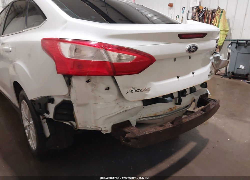 2012 FORD FOCUS SEL VIN: 1FAHP3H29CL376064