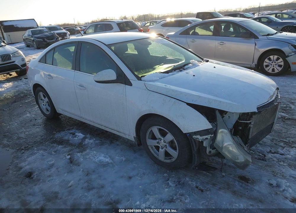 2014 CHEVROLET CRUZE 1LT AUTO VIN: 1G1PC5SBXE7196537
